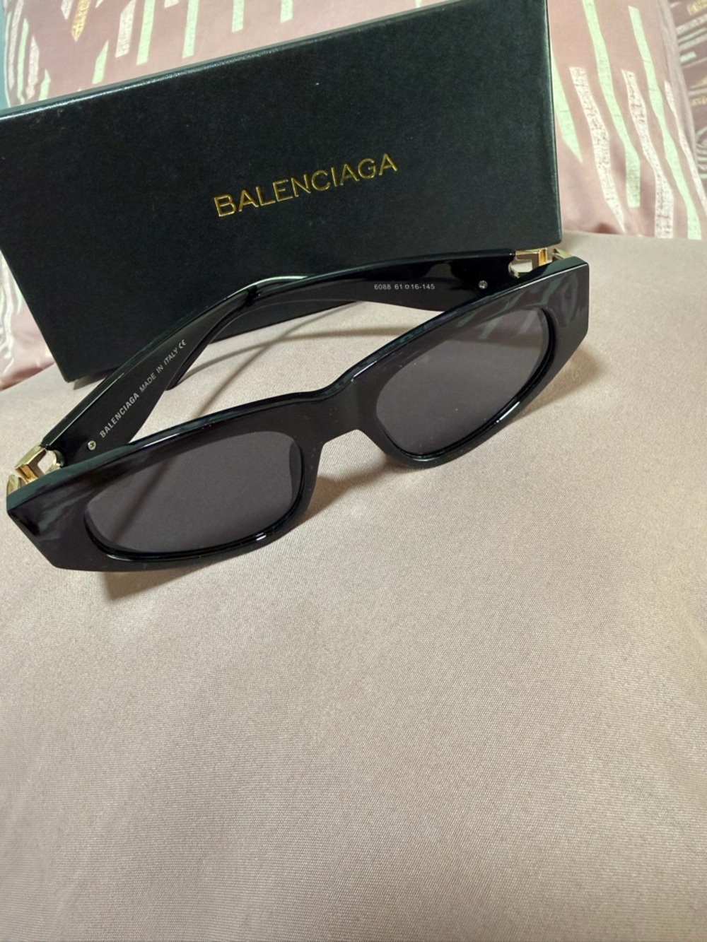 Black Rectangular Women's Sunglasses
